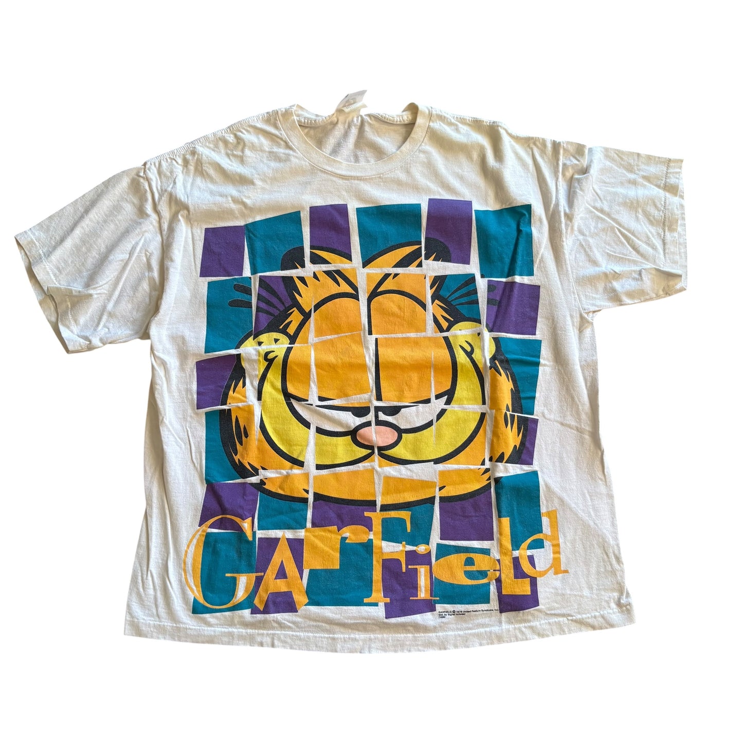 Garfield Graphic Tee — White