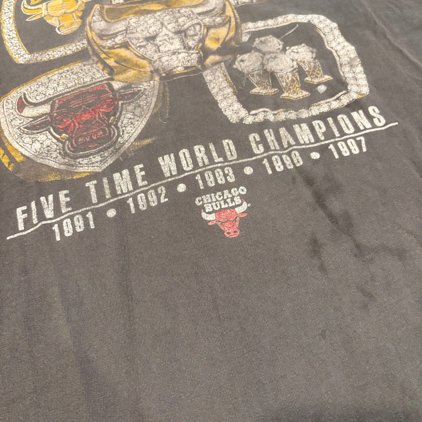 Chicago Bulls 'Five Time World Champions' Tee | Vintage NBA Tee