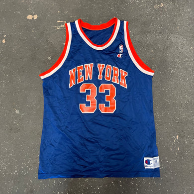 New York Knicks Ewing Jersey (size 48)